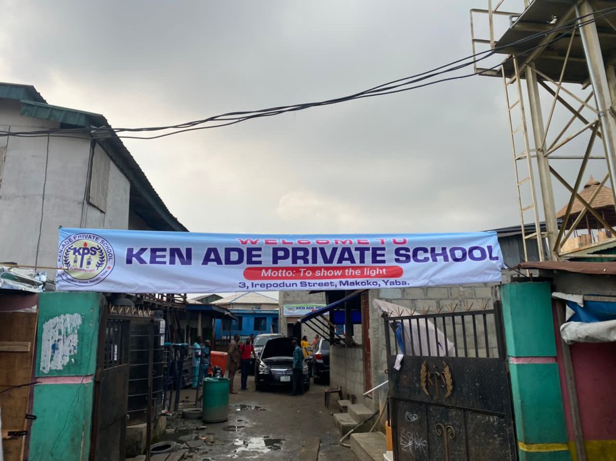 Shell_Nigeria's tweet photo. #NIES2023 DAY 3
#SocialSolar initiative by @AllOnEnergy has so far successfully installed #solarpower systems across 7 states in Nigeria, lighting up needy communities with the gift of #solar.
https://t.co/HTkD0DPqfS https://t.co/OrMZgNfItM