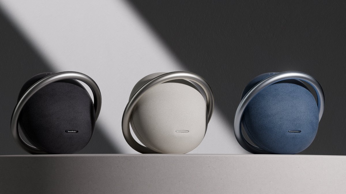 Industry47's tweet photo. From concept to creation - our latest 3D project the Harman Kardon Onyx Studio 5 speaker. This is a testament to our team's passion for bringing ideas to life. You want to see more ? Follow our page ! https://t.co/WBrwIHAy9S