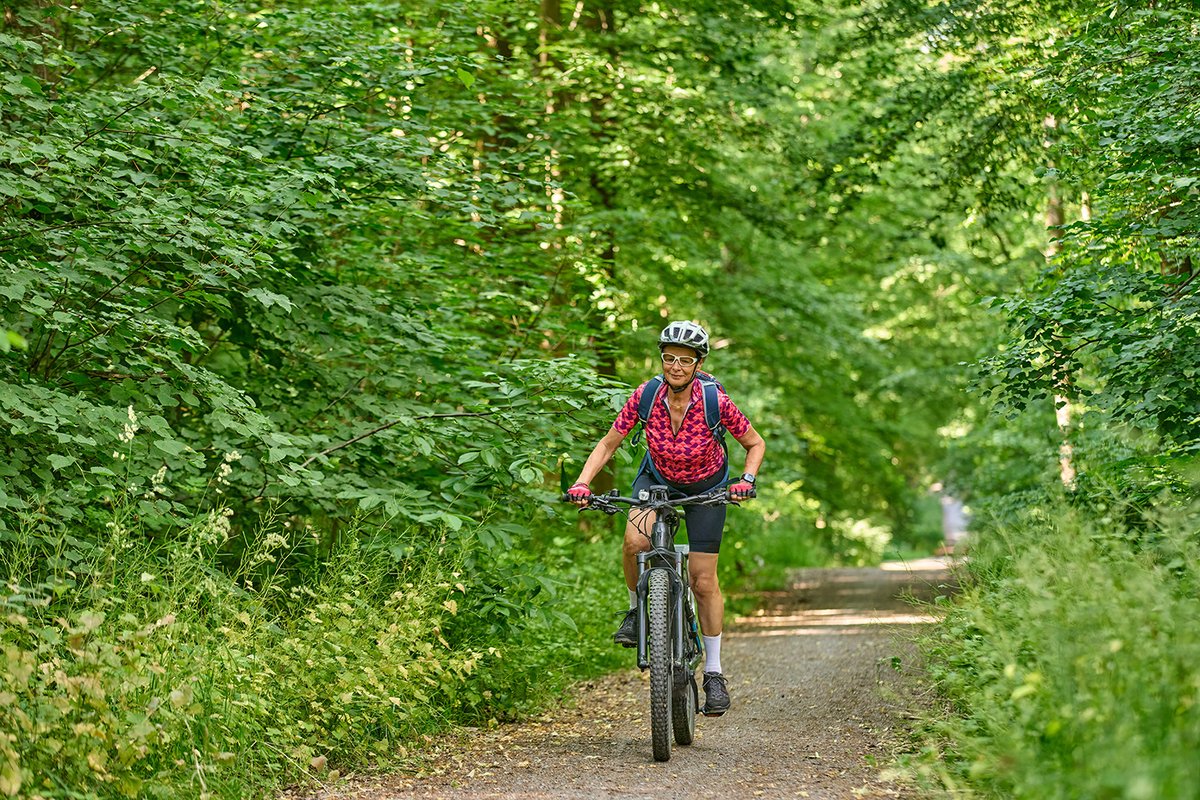 stuggitv's tweet photo. Die Stadt #Stuttgart öffnet kurzfristig drei „Trails“ für #Mountainbiker. Dafür werden allerdings alle weiteren #Strecken in den Naturschutzgebieten, Waldbiotopen und Fauna-Flora-Gebieten ab sofort gesperrt. 

Zum Artikel ▶️ https://t.co/g9H1ingK9n https://t.co/U5Un7CeHAH
