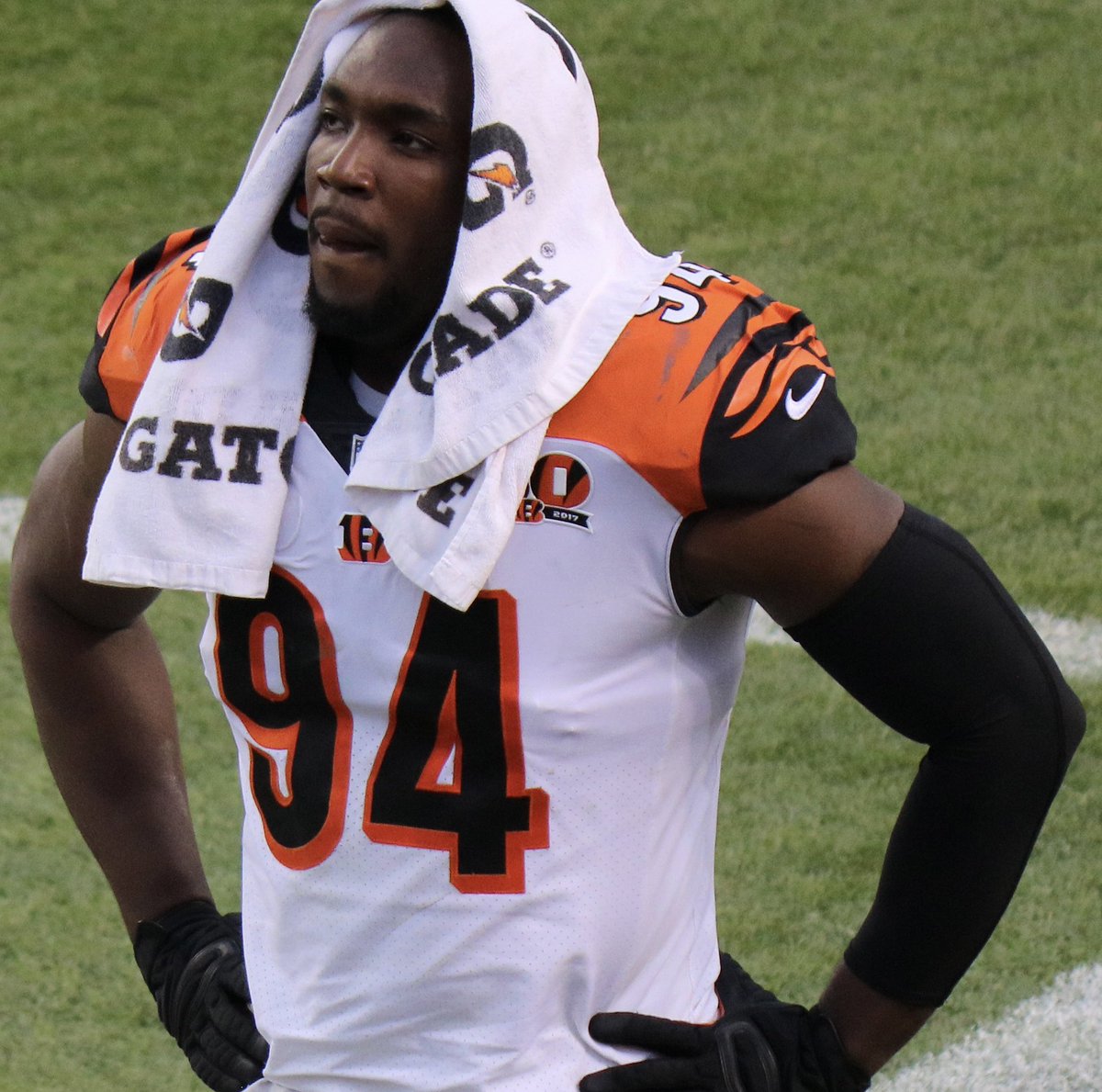 SAY CHEESE! 👄🧀 on Twitter "NFL player Chris Smith has passed away at