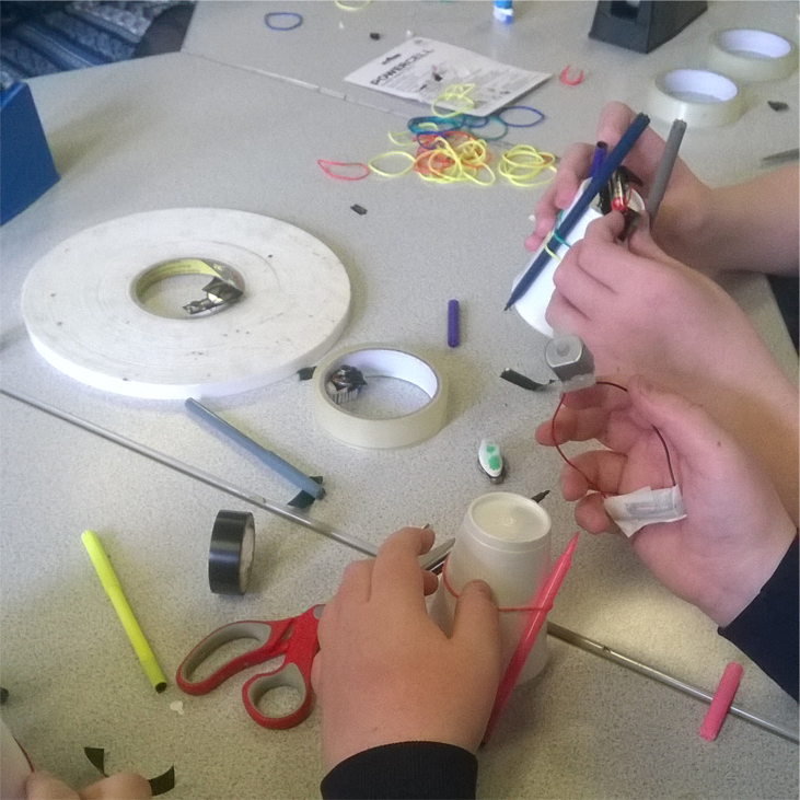 digitalMakerCIC's tweet photo. Martin &amp; Phil had a fantastic workshop in @InverurieAcad making #scribbleBots with a class. Great to be back running workshops after so long! penny drop moments, tenacious pupils, fails turning into success &amp; "YASSS!" moments. Ace. #STEAM https://t.co/VcjQVwGl8C