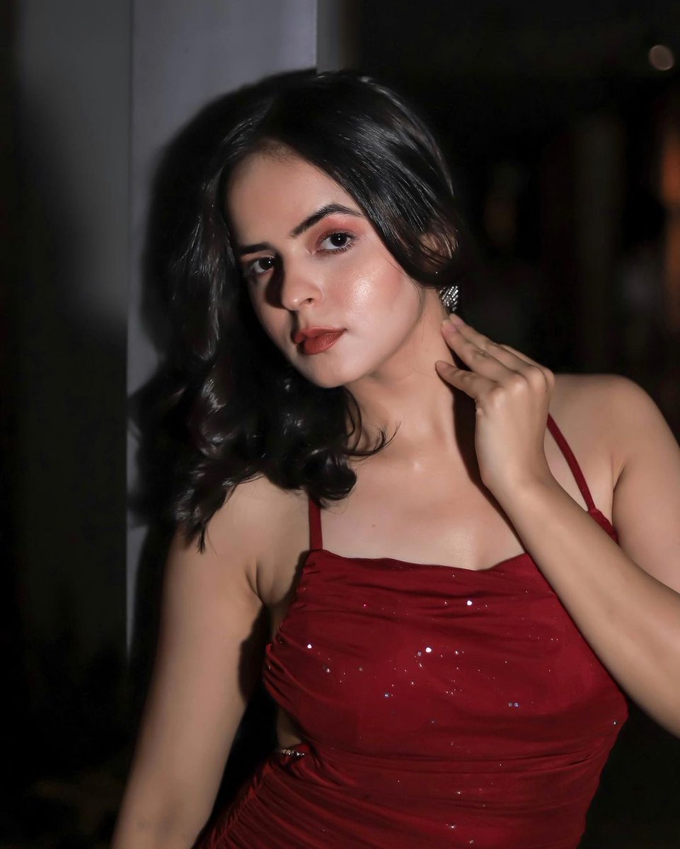 GossipsInsight's tweet photo. #PalakSindhwani looks super sexy in red♥️
.
.
.
.
#palaksindhwani #GossipsInsight https://t.co/deRip0lFRk