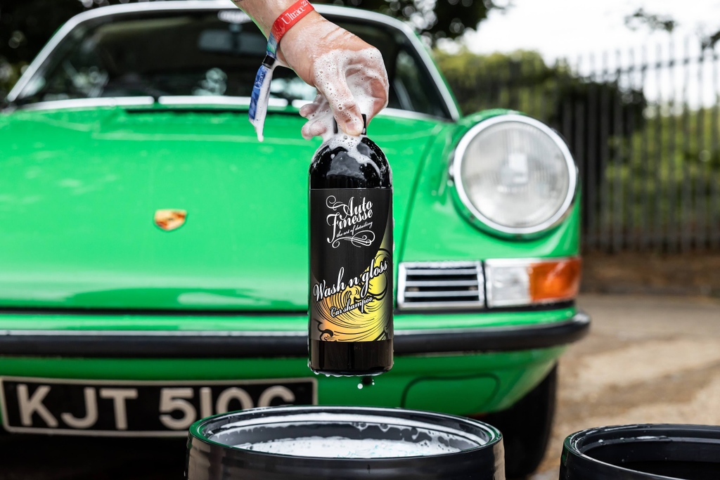 AutoFinesse's tweet photo. Wash on the gloss.
https://t.co/QUeNS6nhTe
#AutoFinesse #TheArtOfDetailing #DetailersFuel #Detailing #Detailer #CarCare #DetailingWithADifference https://t.co/YghCxaqRSW