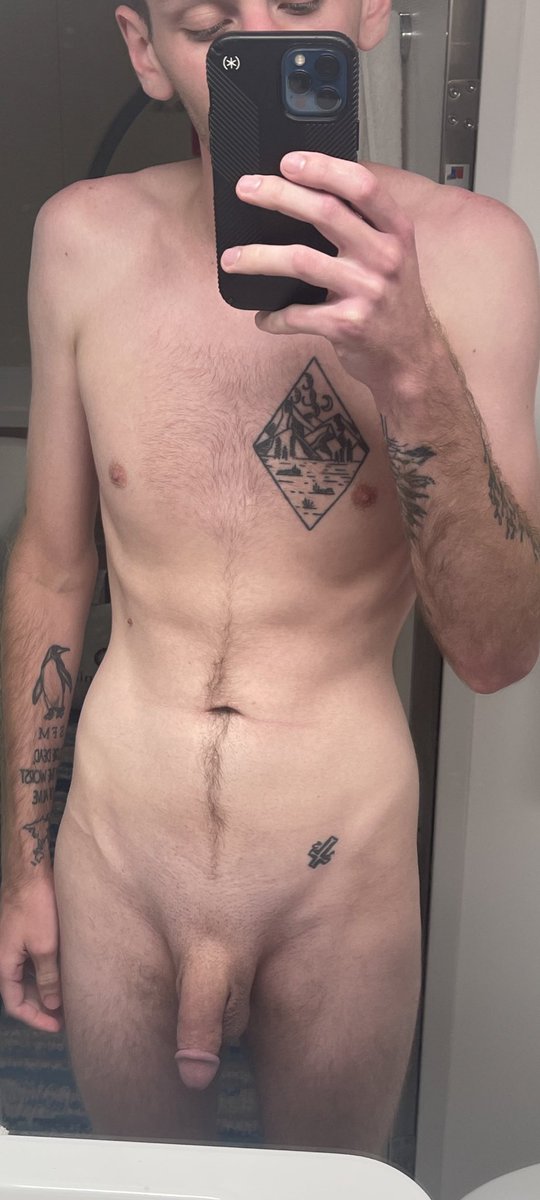 allendd97's tweet photo. Little vacation dick https://t.co/ZswvxCG0pG