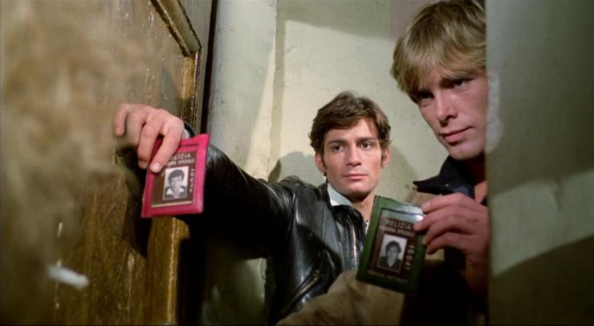 RanesHook's tweet photo. #ToughGuyTuesday - LIVE LIKE A COP, DIE LIKE A MAN (1976) - Cool undercover cops #RayLovelock & #MarcPorel take names, bust crime, and crack skulls all over hip 1970s Rome in this ultraviolent Eurocrime caper! https://t.co/X030BlDGIi https://t.co/vAjepQvPDM