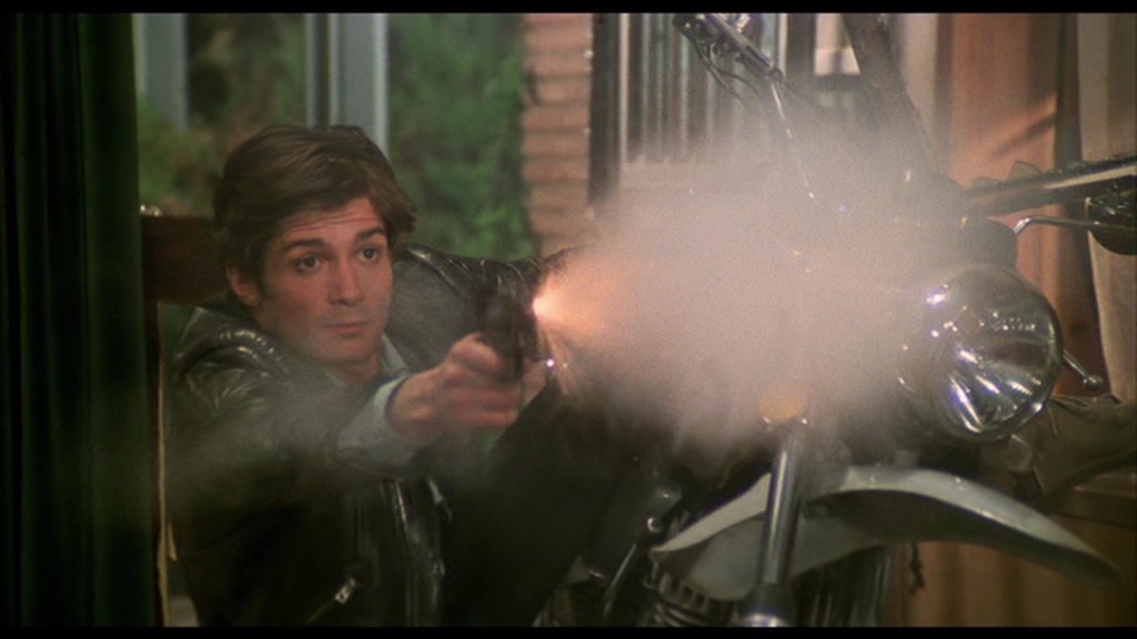 RanesHook's tweet photo. #ToughGuyTuesday - LIVE LIKE A COP, DIE LIKE A MAN (1976) - Cool undercover cops #RayLovelock & #MarcPorel take names, bust crime, and crack skulls all over hip 1970s Rome in this ultraviolent Eurocrime caper! https://t.co/X030BlDGIi https://t.co/vAjepQvPDM