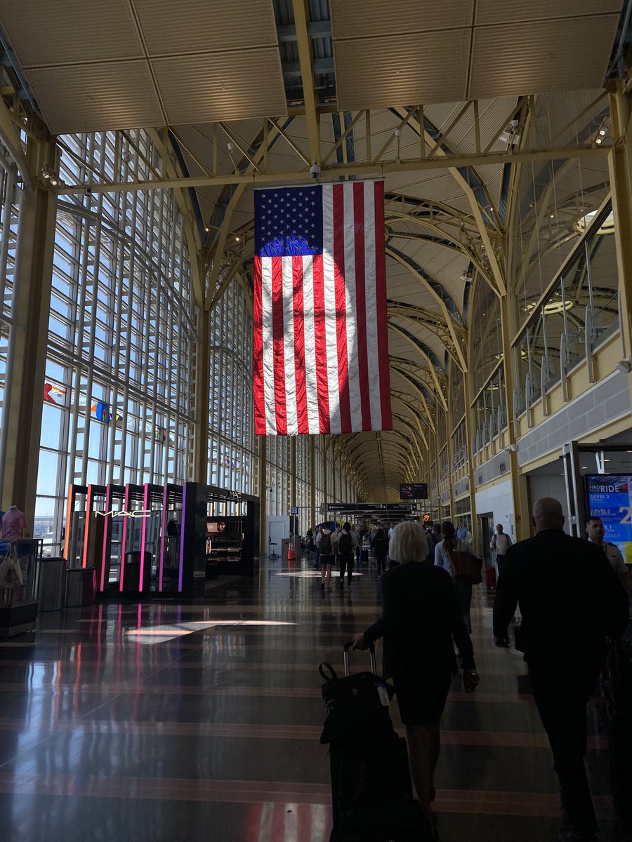 Dietitian2Doc's tweet photo. Arrived in DC for #DODay2023 and the @NationalSOMA Spring Convention! ✈️
Ready to advocate for positive change - and more importantly, see all of my friends from around the county in one place! #DCBoundWithSOMA #WhyWeDO https://t.co/Nv087zTF0c