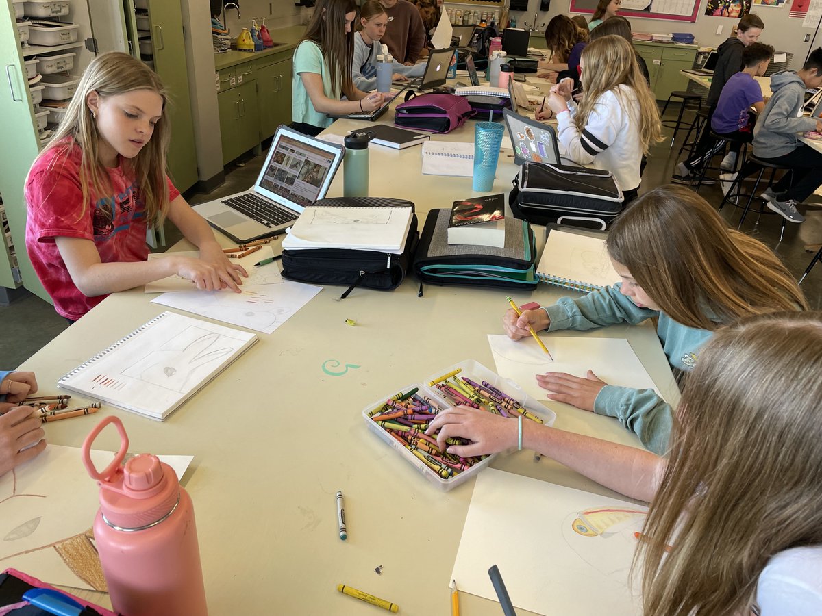 WSMSStallions's tweet photo. 6th graders in Mrs. Gazzano's art classes have been working on an animal batik piece. Batik originated from Indonesia and uses wax-resist dyes applied to cloth. Ss are using crayons (wax) to repel paint (dye). #StallionsForward #Learn230 https://t.co/sB8R1ejdz2