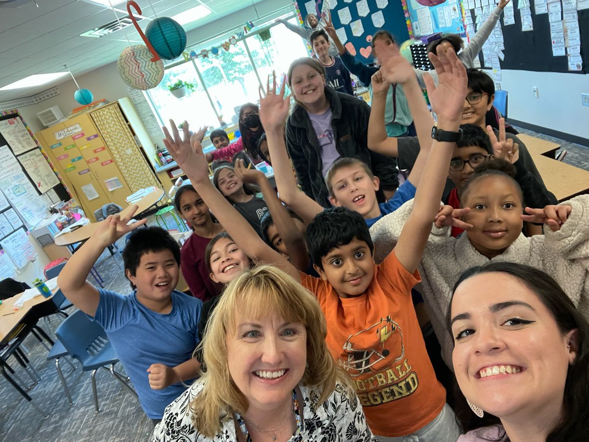 Davise Riley tweet media