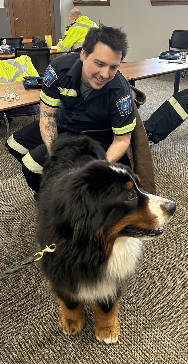 NorfolkEMS's tweet image. An AMAZING visit today from Jamie and superhero doggie Tucker from @BootsOTGround - thanks so much for brightening our day and sharing your information!