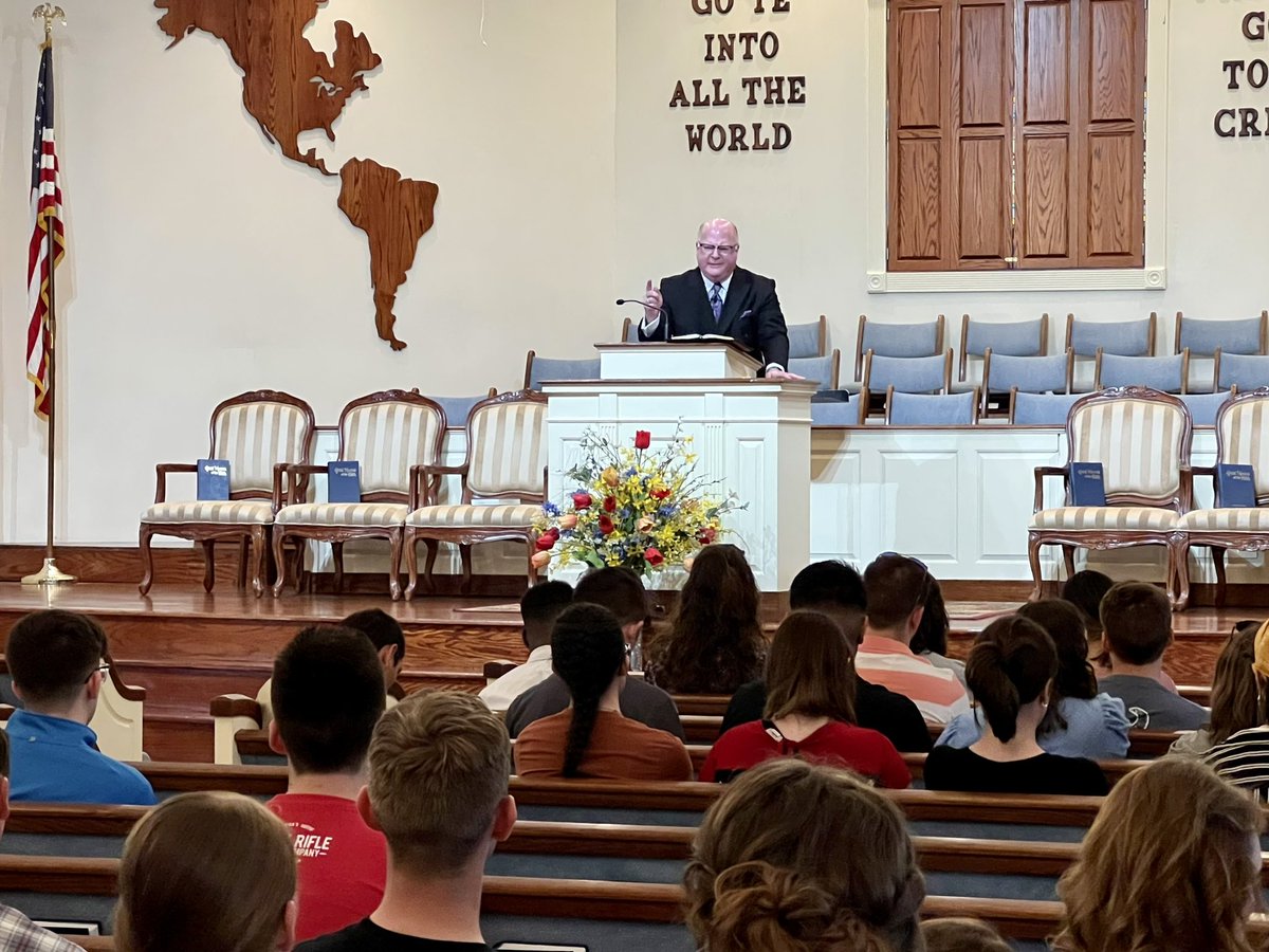 NebcOnline's tweet photo. What an awesome College Days Weekend! The services, the preaching, the fun, and the fellowship were wonderful! https://t.co/VZf3TrXcAq