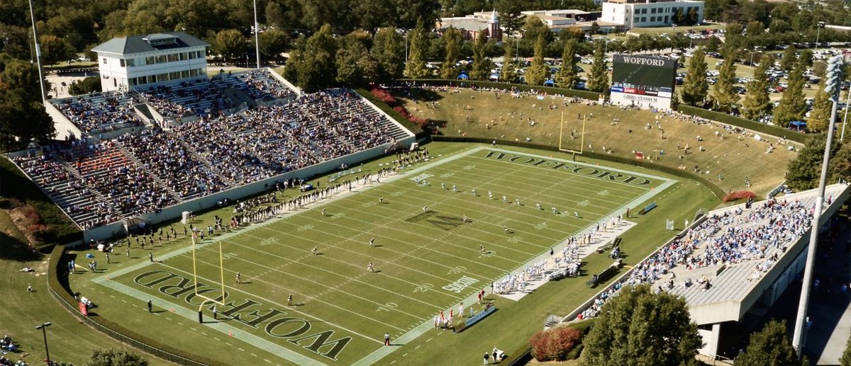 MultySnider3_'s tweet photo. Blessed!.. I will be attending @Wofford_FB  May 6th!!🖤. @CoachCarlton #conquerandprevail https://t.co/SuSQtCVZCm