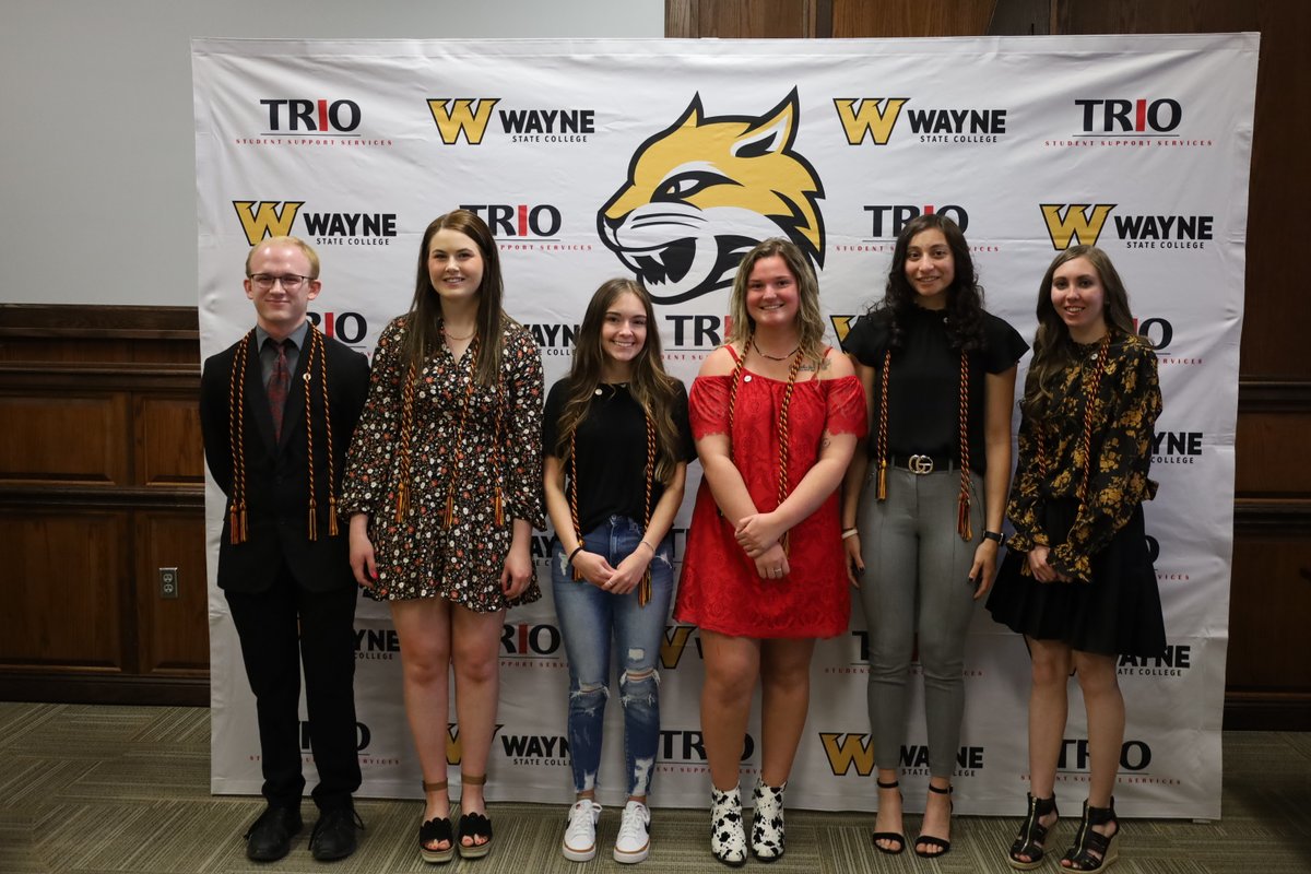 SSS_WayneState's tweet photo. [Announcement] Please help #WSCTRIO welcome our newest Theta Eta Sigma TRIO Scholars Honor Society members! (2 inductees not pictured.) #ThetaEtaSigma #TRIOWorks https://t.co/8Jg8CntzoF