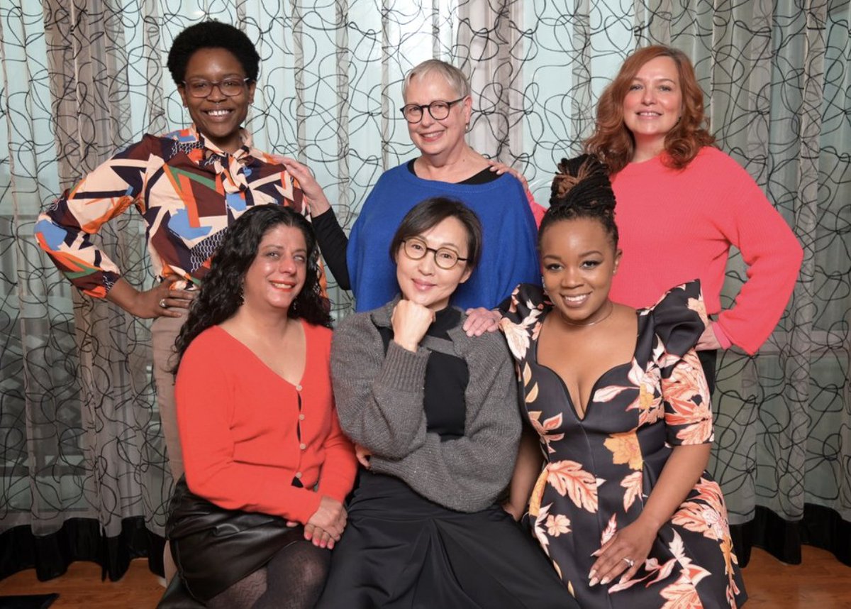 We are honored to support the Saint Louis Visionary Awards! On 4/24 from 6-8PM at The Sun Theatre, they’re celebrating the numerous contributions &amp; achievements of women who work in or support the arts in STL.

There are still tickets available! Get yours: vizawards.org/tickets-and-sp…