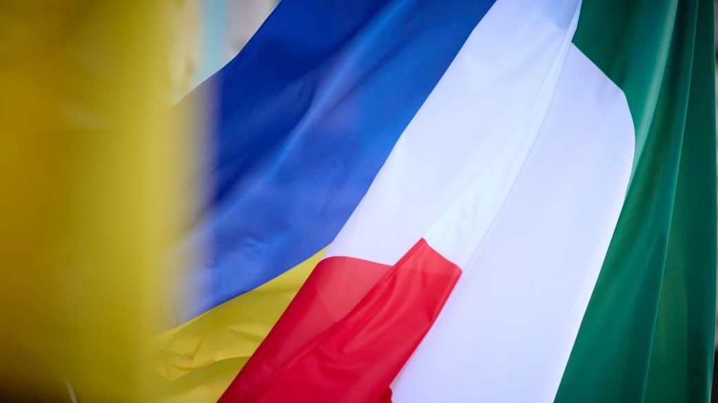 italyinukr's tweet photo. #26aprile | Conferenza🇮🇹🇺🇦a #Roma sulla #Ricostruzione dell'#Ucraina, per consentire a Governo, enti e imprese italiane di formulare proposte concrete per rispondere alle necessità di #Kiev

📌Evento aperto alla #stampa⤵️
https://t.co/EkbeKV11Vg https://t.co/WoILQ92Kyk