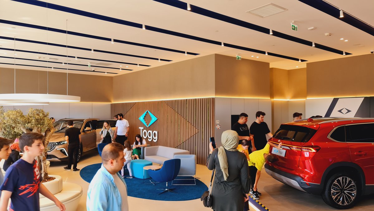 Togg2022's tweet photo. #Togg #T10X sizleri İzmir ve Adana'da da bekliyor.
📍İzmir Agora AVM
📍M1 Adana AVM
#USECASEMobility®️
#Togg https://t.co/GFlcf66pOL