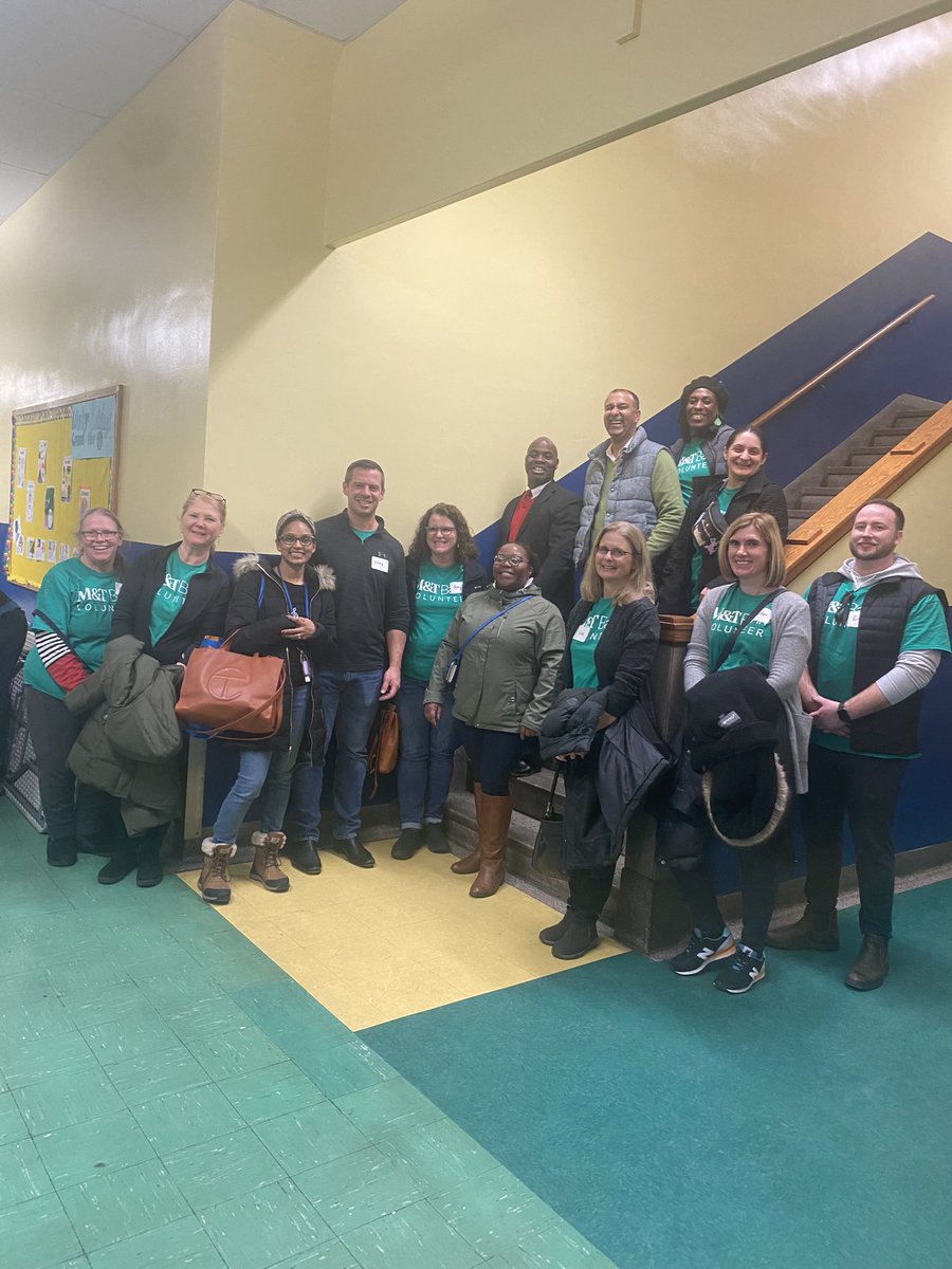 BuffaloPN's tweet photo. Volunteers from @MandT_Bank play a vital role in supporting our communities and making a positive impact on the lives of others. Lu Kull, a volunteer for BPN for over 5 years states:” I enjoy volunteering because of the students, parents, community, and faculty." https://t.co/rP6RvKSYU2