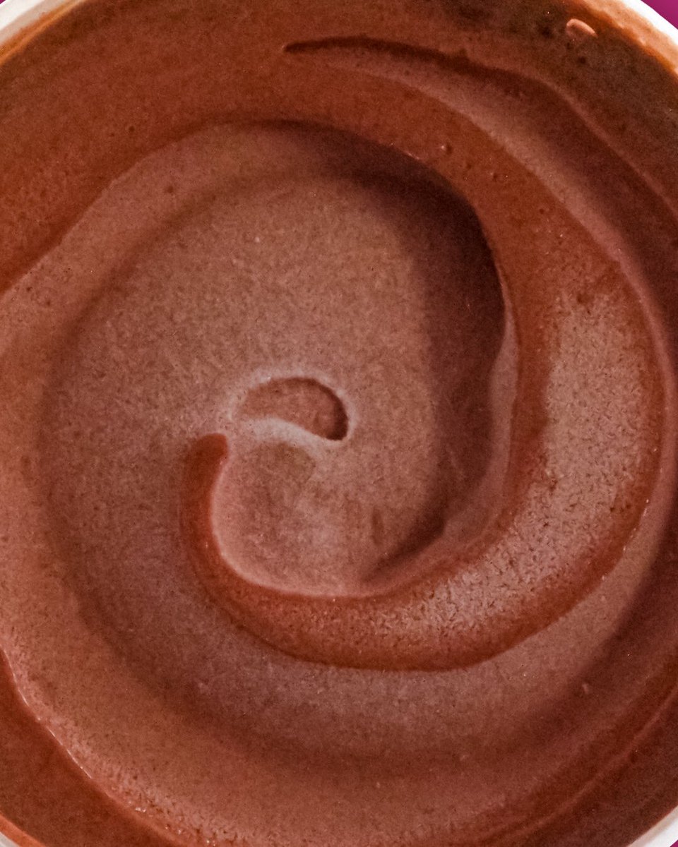 VganFruit's tweet photo. El amor a primera cucharada existe y con nuestro Choco Bitter lo comprobamos. https://t.co/xgWxnUnWcF