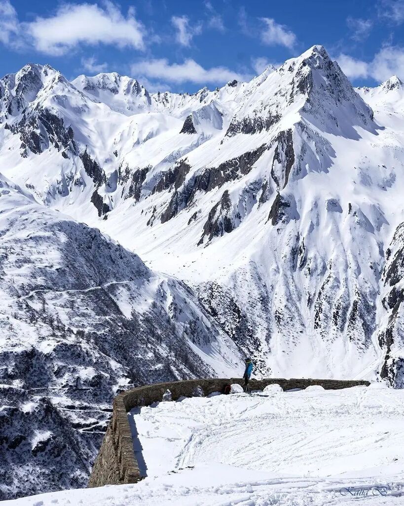 ig_piemonte's tweet photo. presenta
#Riale
📍Val Formazza
AUTORE @tatisamhi
LOCAL MANAGER @ossola_in_cammino
TAG #igverbania #verbania #ig_verbania
MAIL piemonte@igworldclub.it
SOCIAL
• https://t.co/e3pQ6zcRUA
• Twitter @ig_piemonte
HUB @igworldclub
COUNTRY @ig_italia… https://t.co/QTdL2KIgPi https://t.co/ucZQWs1MK5
