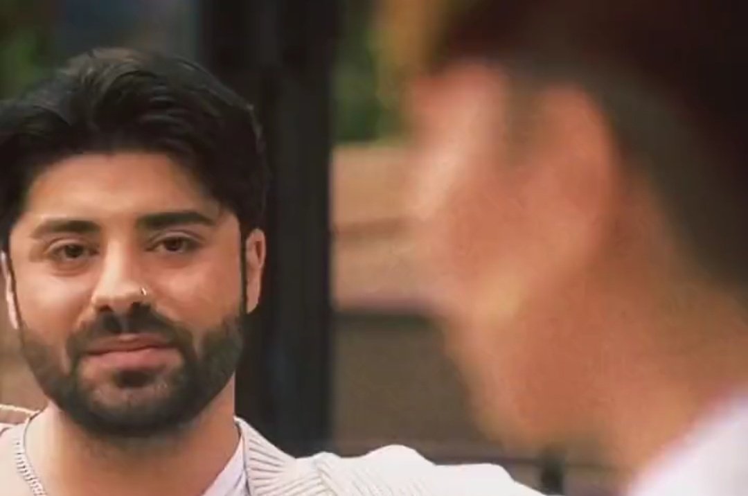 Burak Doğan ama karısına hep çok asık bakan..🔥
#kismetseolur #SeyBur