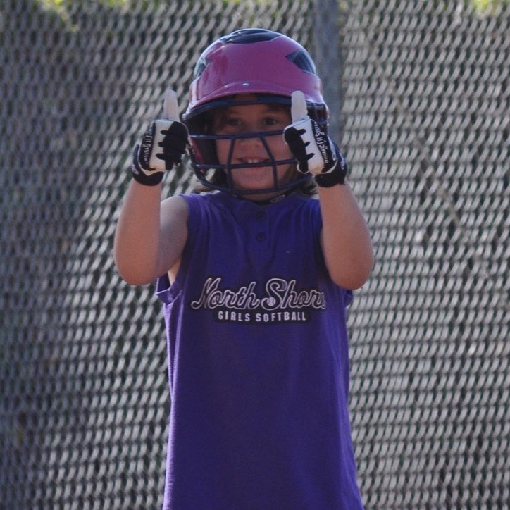 The first of our nine seniors we’ll be recognizing this week is Sara Rusconi Vicinanza! 

<a href="/SaraRusconii1/">Sara</a> does so much for the program behind-the-scenes in the Bruins’ preparation and scouting for each game. We are extremely thankful for her hard work and dedication 👊

#GoBruins