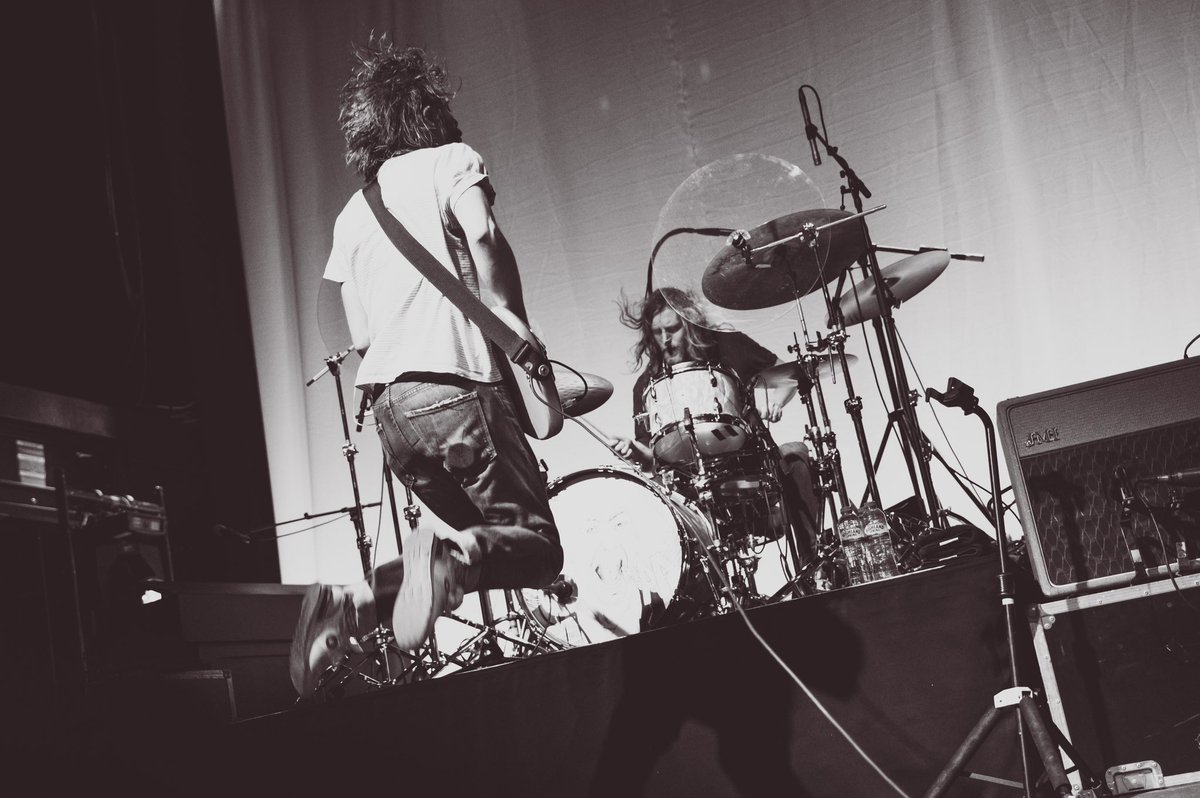 NXNewcastle's tweet photo. Back to the start ⚡️
@Razorlight in motion captured by resident LIVE photographer @jaydawson__
Another for the books.
Now tell me which way is out.
#NX #LIVE #RECAP #RAZORWHAT! https://t.co/4NOCsgFl47