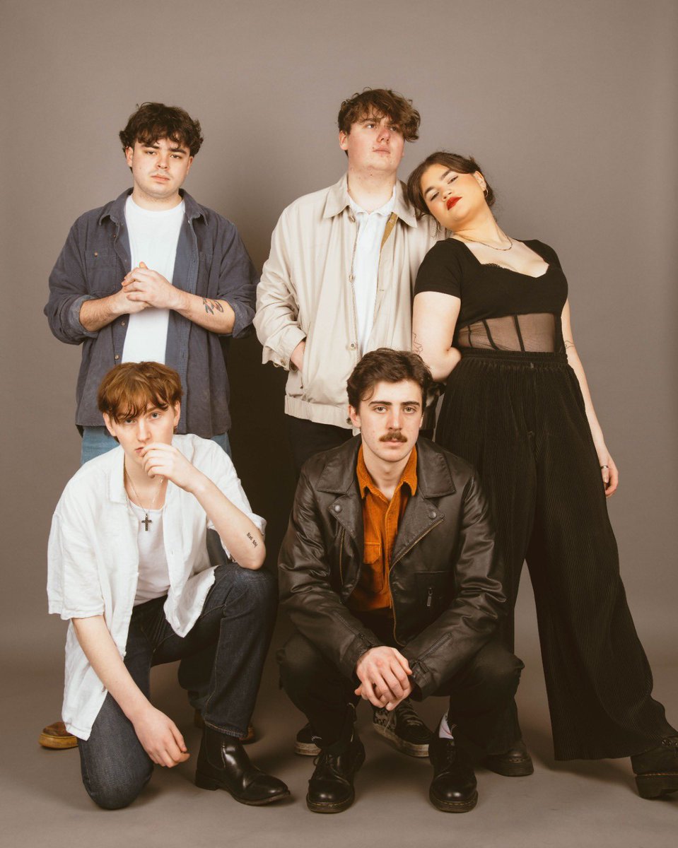 Have a nice one of Jess having a kip.

Massive THANK YOU to everyone who’s pre-saved TWFN so far, we luv ya. Bio so you don’t miss a thing x