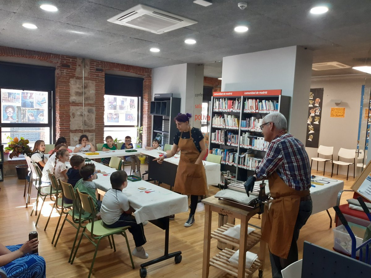 Biblioteca Pardillo tweet media