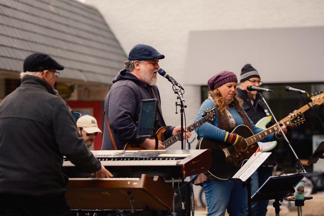 thebandjunkies tweet media