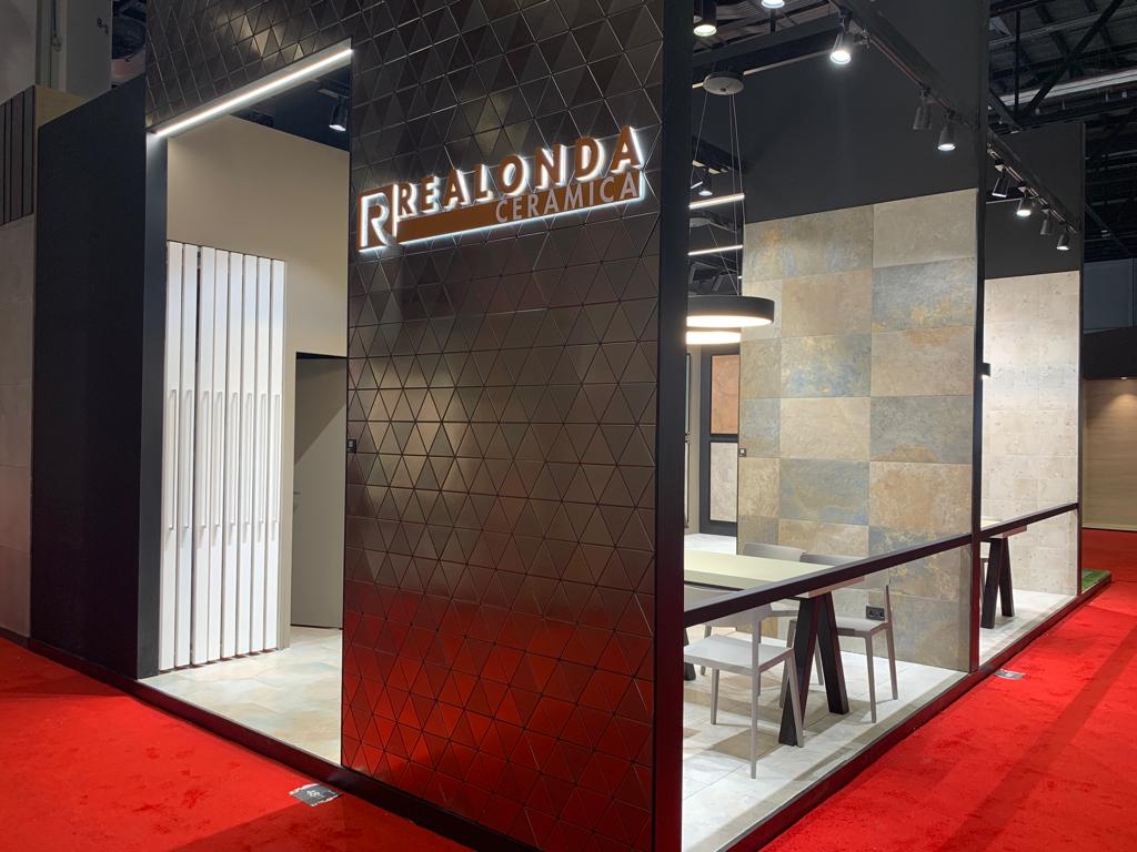 REALONDA1952's tweet photo. Day one at Coverings! We are thrilled to invite you to discover our novelties. You can find us in booth #4811. We wait for you!

#Realonda #madeinspain #tileofspain #Coverings2023 #Coverings23 #coveringsshow #porcelain #ceramics #fair #decor #decoracion #homedecor https://t.co/tFSDB9aZnt