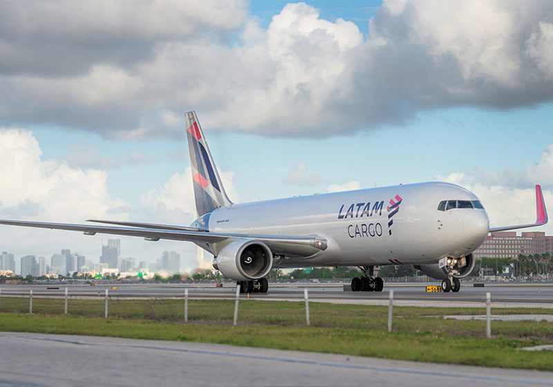 cargotrends's tweet photo. LATAM Group becomes first MIA Foreign Trade Zone operator
https://t.co/5sLmJC0I6A
@LATAMAirlines @iflymia #aircargo #airfreight #logistics #globaltrade #airlines #foreigntradezone #supplychain #latamairlines #latamcargo https://t.co/FVLVQxARn1