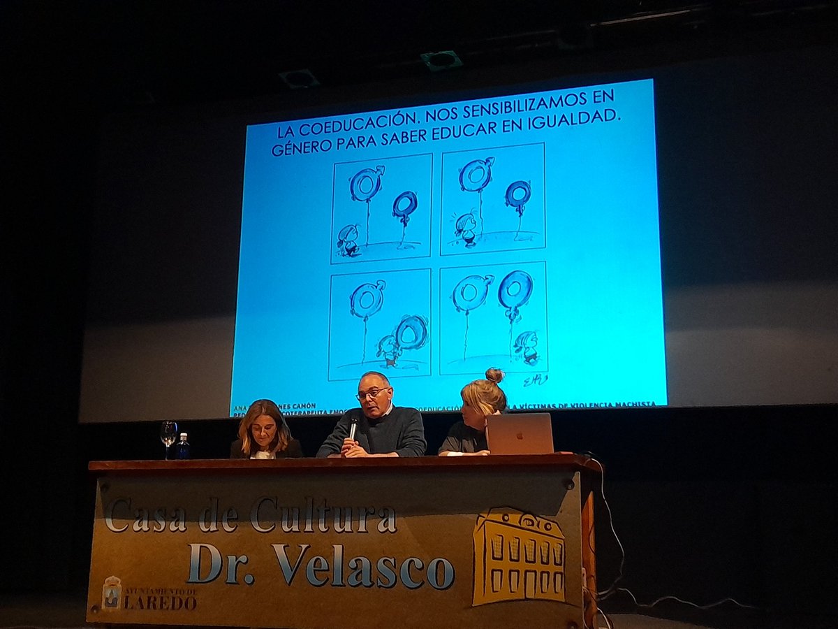 CEPAdeLaredo's tweet photo. Comienza la ponencia "Pedagogía en #Igualdad" con la experta en prevención de violencia machista Ana Magallanes #Coeducación https://t.co/wLY0cW49ZY