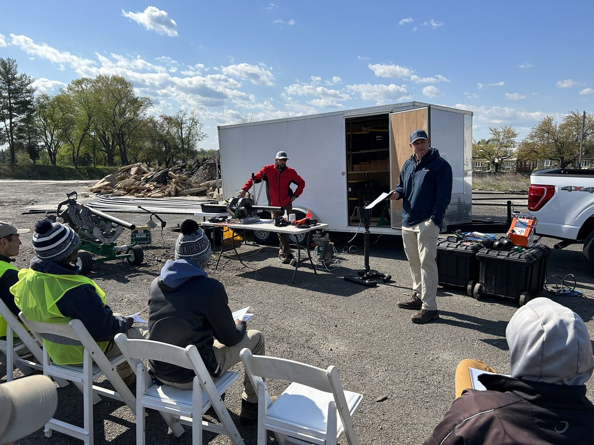 AndrewDooleyGCS's tweet photo. Great learning experience for our #Turf #Team here @UnionLeagueGolf on the latest and greatest of HDPE pipe fusing and @ToroGolf #irrigation.  Thank you to @TurfEquipSupply @golftour11 @GeoffKazee for an excellent day! ⛳️ https://t.co/iqTuTubxUC