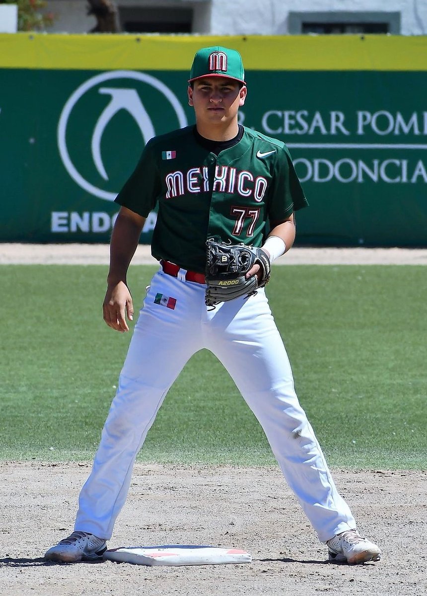 zchd's tweet photo. Te invitamos a seguir la participación de nuestro alumno Héctor Rene García, estudiante de la licenciatura en Enfermería con la Selección Nacional Mexicana de Softbol Sub-23. 
Presente en el Campeonato Mundial de la WBSC, a través de TVC Deportes. https://t.co/hDoAQOsuAI