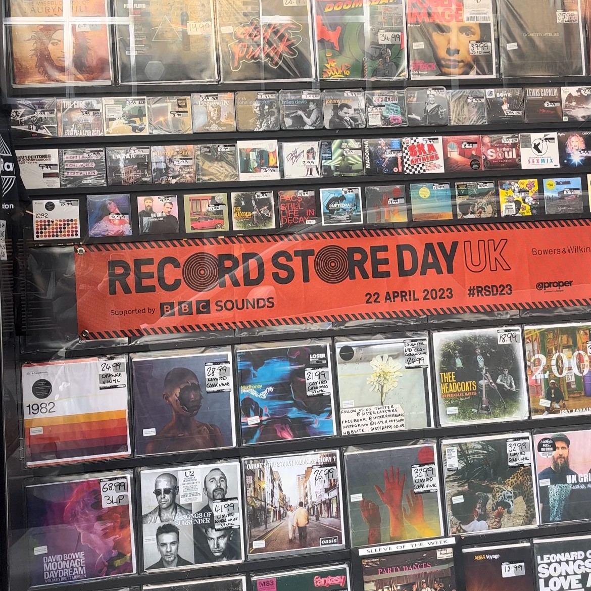 thisissoho's tweet photo. Take a trip down memory lane with owner of @SisterRayStore, Philip Barton, as he tells us his top vinyl picks, his best #RSD memories and how #SisterRay came about!
🔗 Head over to #ThisisSoho web to find out more 🤗 https://t.co/r2qEwqxohs