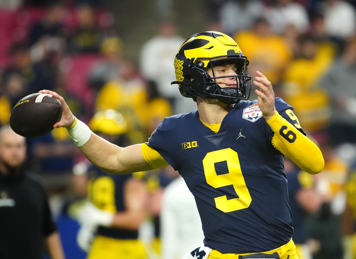 The ESPN Preseason FPI rankings were released today, and Michigan comes in at No. 6 and has been given a 4% chance to win the National Championship.

STORY: https://t.co/2B8lDphTzc https://t.co/B8jDMnNurH