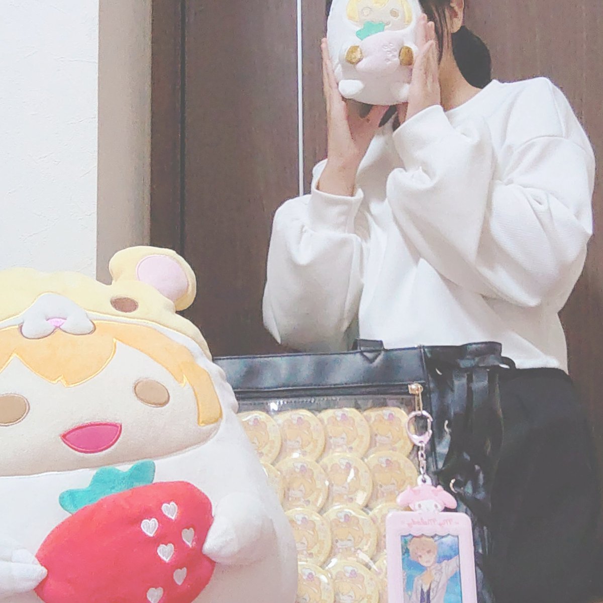 runochan_nico's tweet photo. るぅとくんへ   🔖 .·

活動8周年おめでとうございます！
これからもるぅとくんのことを応援させてください。今日は本当におめでとうございます！
時間がある時ALTお読みください！
 #るぅとくん  #るぅとくん活動記念日  #るぅとくん活動8周年  #るぅとくん活動8周年記念  #るぅとくん8周年 https://t.co/PHnhHM7Qtr