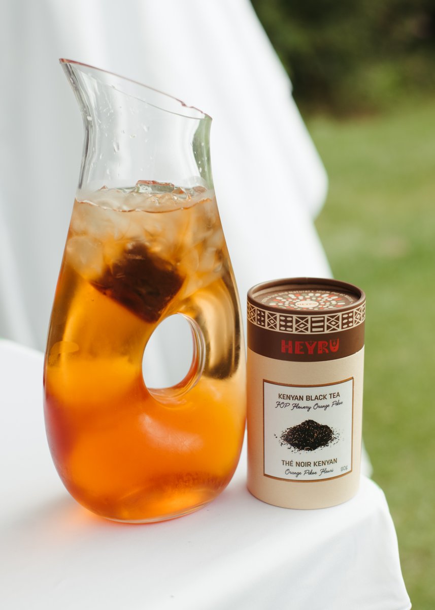 Growing up in Nigeria Joseph Edogbeni felt connected to nature. He founded <a href="/shopheyru/">HEYRU</a> in Winnipeg to help people look and feel healthier. HEYRU ships ethically sourced African teas, oils and body butters across Canada and is exploring export opportunities.
shopheyru.com