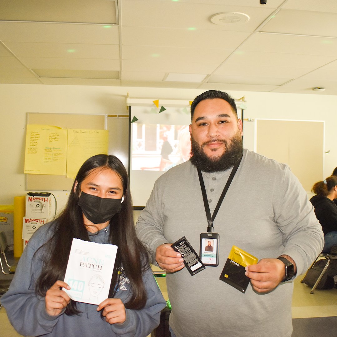 educare_fdn's tweet photo. A great #SelfCare Day at @educare_dmhs We appreciate you all. #afterschoolmatters #heartset #SEL
@BtbHsu @LausdSchools @BTBLA https://t.co/PxDzkamk2f