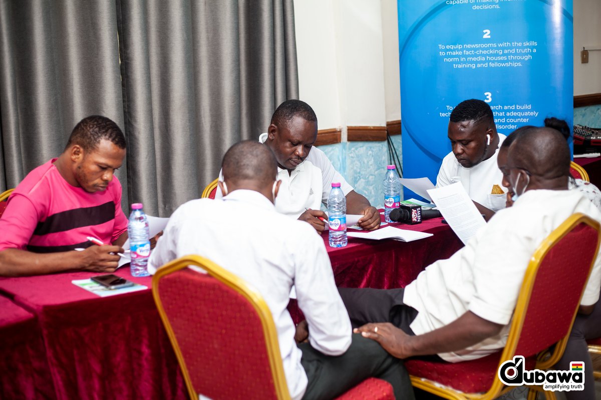 dubawaGH's tweet photo. .@nathangadugah also taught journalists the fact-checking process and guided them to practise claim-sourcing.
"Identifying a claim is easily the most important part of the fact-checking process; without the right indicators, a fact-checker will go on a wild goose chase," he said. https://t.co/fDAv53YgvM