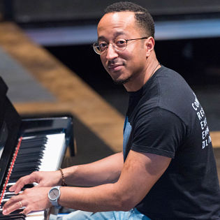 OnStage@Kingsborough tweet media