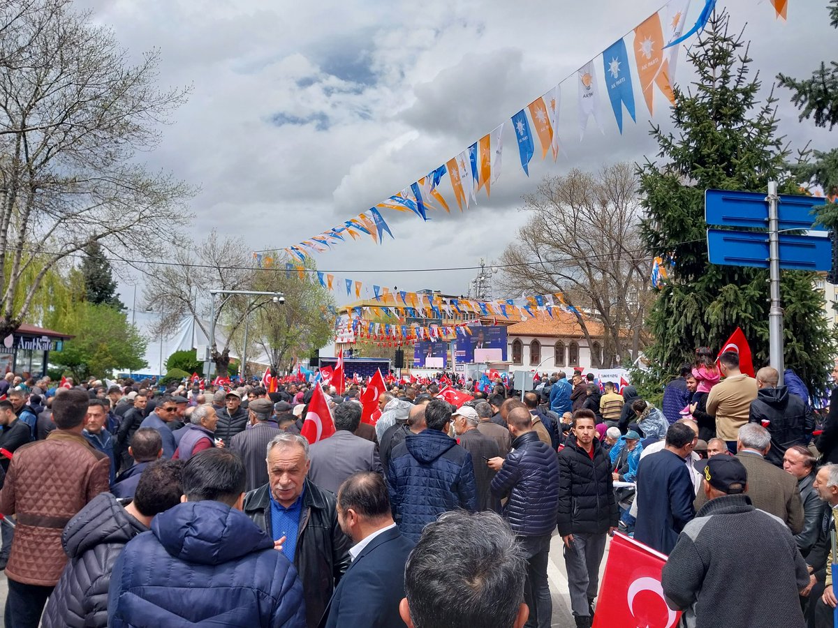 isauslu3's tweet photo. Reis'e buluşuyoruz. AFYON https://t.co/UGN792wITq