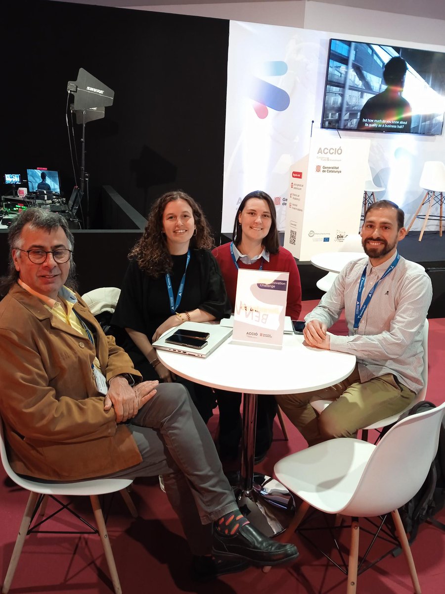 accio_cat's tweet photo. 📸Avui ha arrencat el primer dia d'un dels congressos de referència en #indústria40, l'@AdvanFactories!

Comencem amb les reunions de l'#OpenInnovationChallenge i fins dijous hi serem presents amb un munt d'activitats.

No t'ho perdis👇
https://t.co/Da9uwOa0eG

#AF2023 https://t.co/zRGJbDGCkR