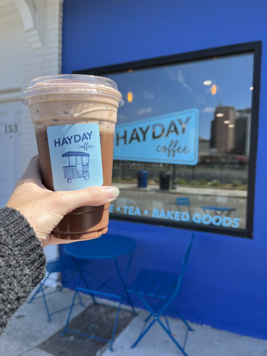 haydaycoffee's tweet photo. Earn double punches every Tuesday on your favorite drink! Try our STARboy 🤩 cold brew!
✨Mocha & Brown Sugar #coldbrew with your choice of milk, topped with cold foam and cinnamon!
#coffee #coffeeshop #atlanticcity #doAC #orangeloop @visitorangeloop #atlanticcitycoffeeshop https://t.co/X9ThVvrbUM