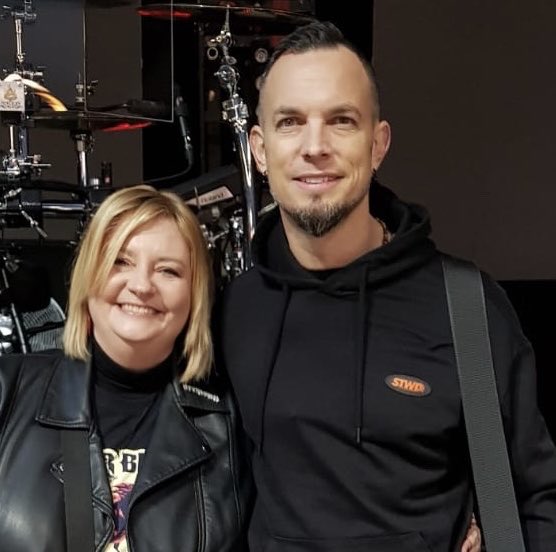 Happy birthday to our rock God Mr Mark Tremonti, hope you have a rocking day      