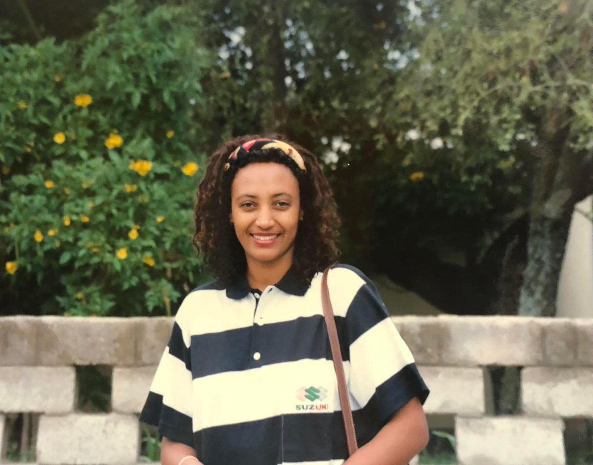 WediMahta's tweet photo. #Asteryohannesturns65 
She is a patriotic, a hardworking visionary individual, a wife, a mother and a sister. She was abducted from the #Asmara airport by #Eritrean security over twenty years ago. Her whereabouts is unknown to this day. ስቅታና ስቃይ ህዝብና ቃንዛ መጻኢና. https://t.co/4gZzYFNtPn