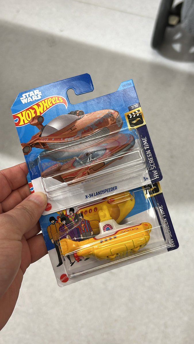 DrBananaGarcia's tweet photo. I just thought you might be interested. The Yellow Submarine from HotWheels' #HWScreenTime line is back this year (Among 10 others cars* from movies and TV).
#yellowsubmarine https://t.co/8so41PhkVs