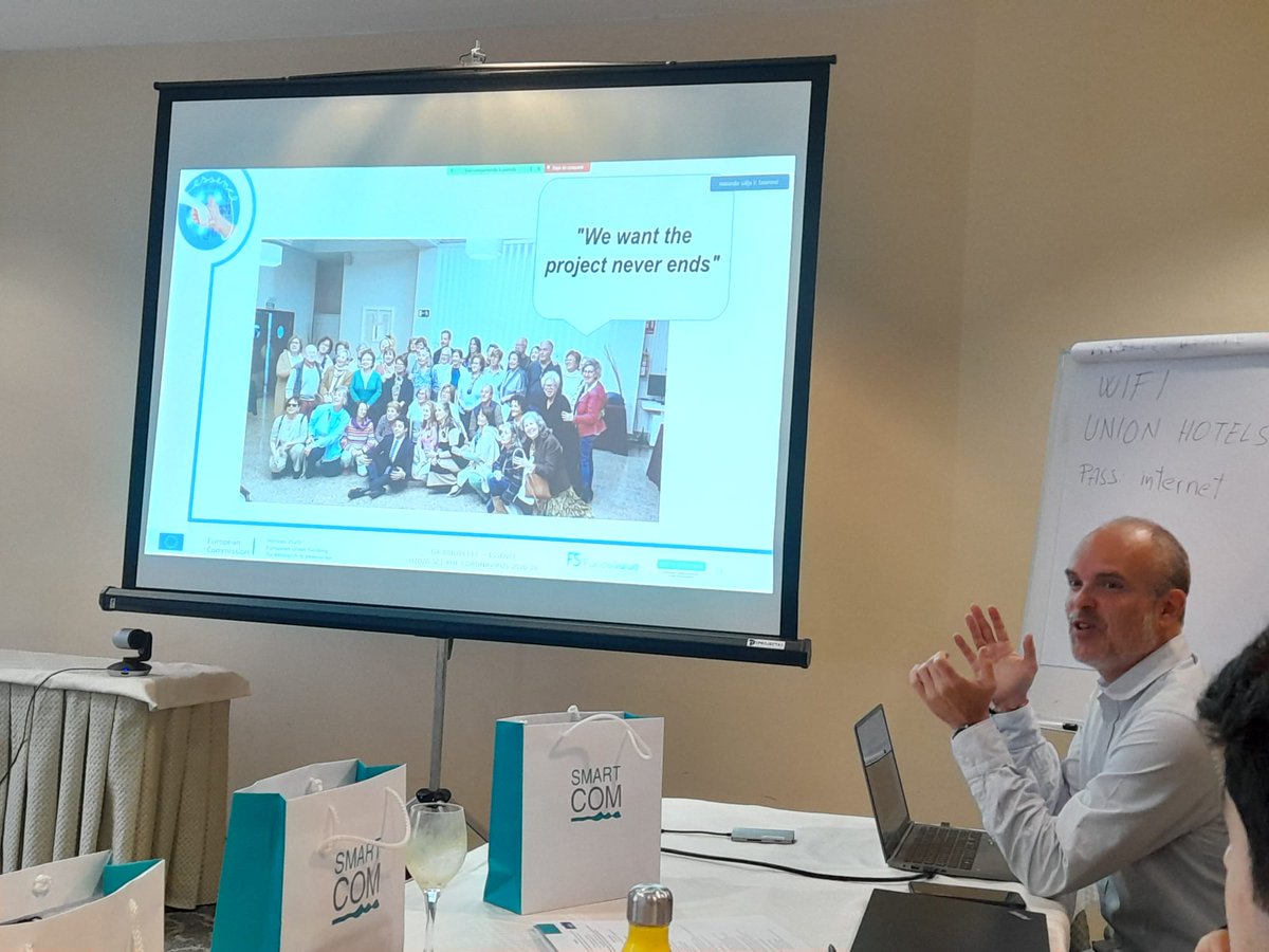 Essence2020 tweet media