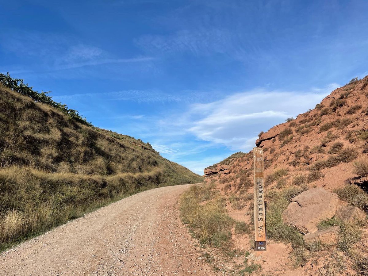 Pilgerurlaub's tweet photo. Najera - Santo Domingo, 21km auf dem #jakobsweg. Heute mit Archivbildern, ich muss ein paar Tage pausieren, hoffen wir dass es nur Erkältung ist… https://t.co/Va0OyPdPnw