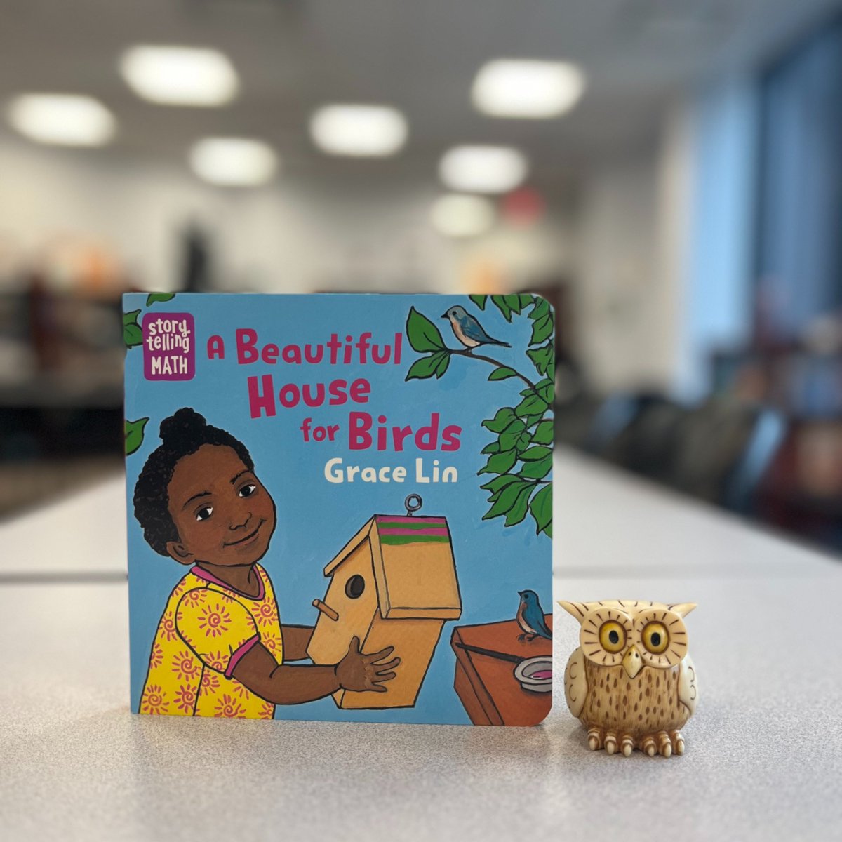 butchilitcen's tweet photo. 📚 Where are the eggs? (Storytelling math) by Grace Lin #dailybutlershelfie #wherearetheeggs #gracelin @PenguinRandomCA https://t.co/GQnWeERIQn